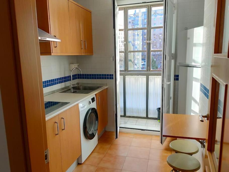 Apartamento Plaza De San Bernardo 4 Sewilla Zewnętrze zdjęcie